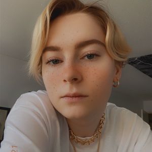 Meet your Posher, Alana